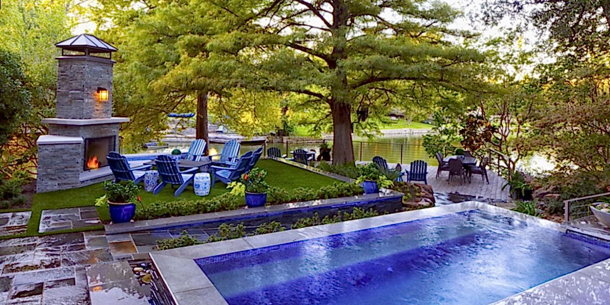 Pool Construction Dallas- Advance Pools Inc.